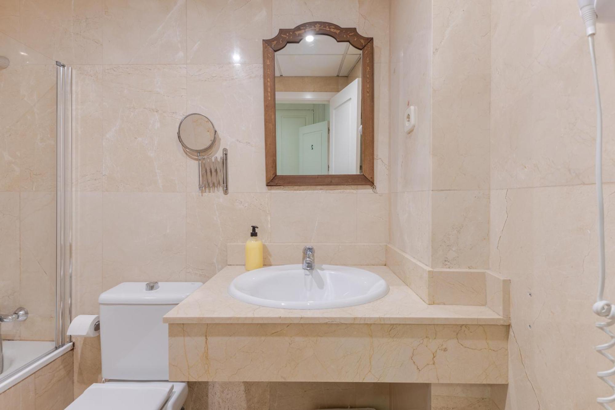 Mad Coco Aparts & Suites Centro Sol Madrid Extérieur photo